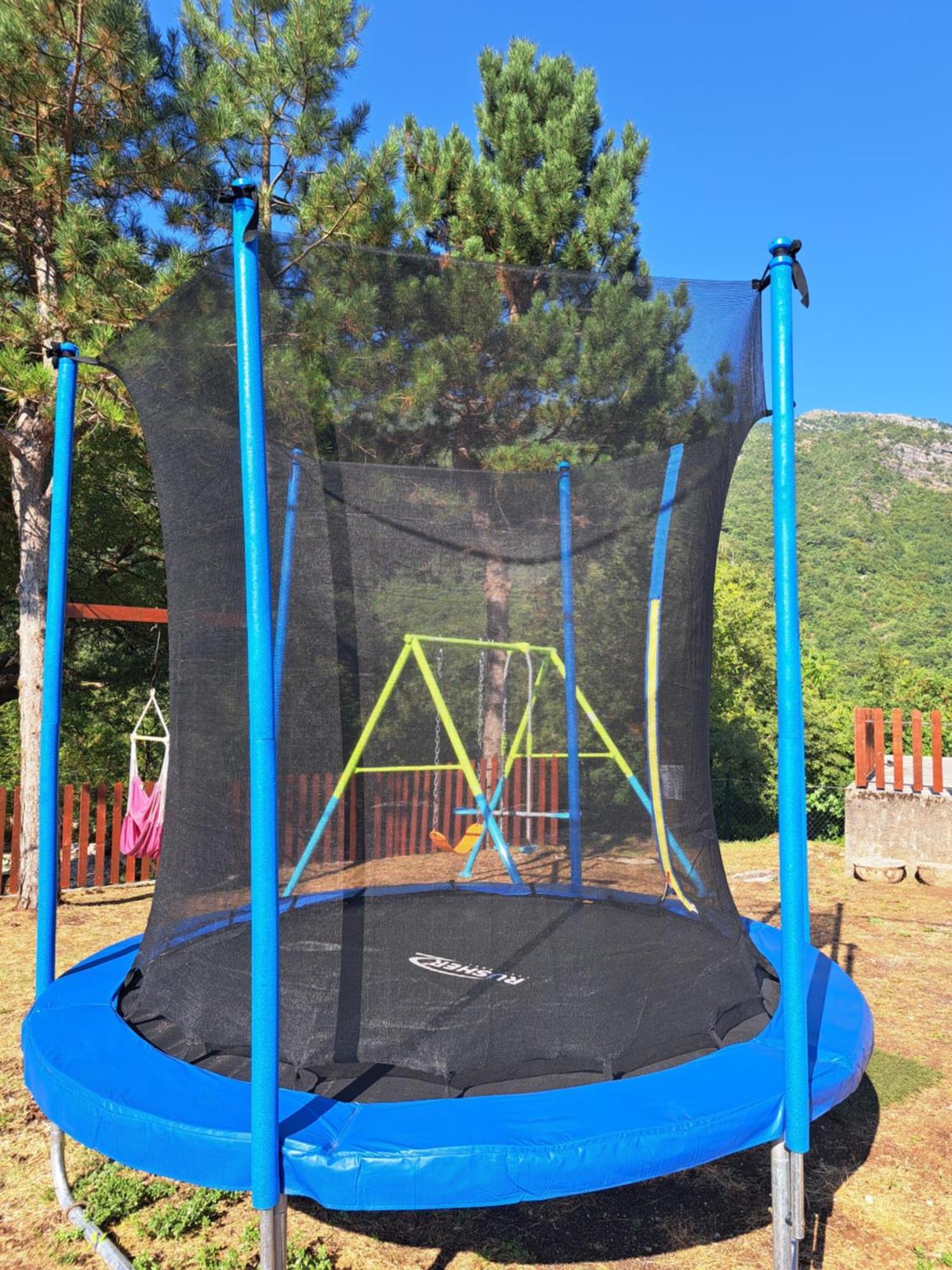 Aria Apartment Cetinje Bagian luar foto